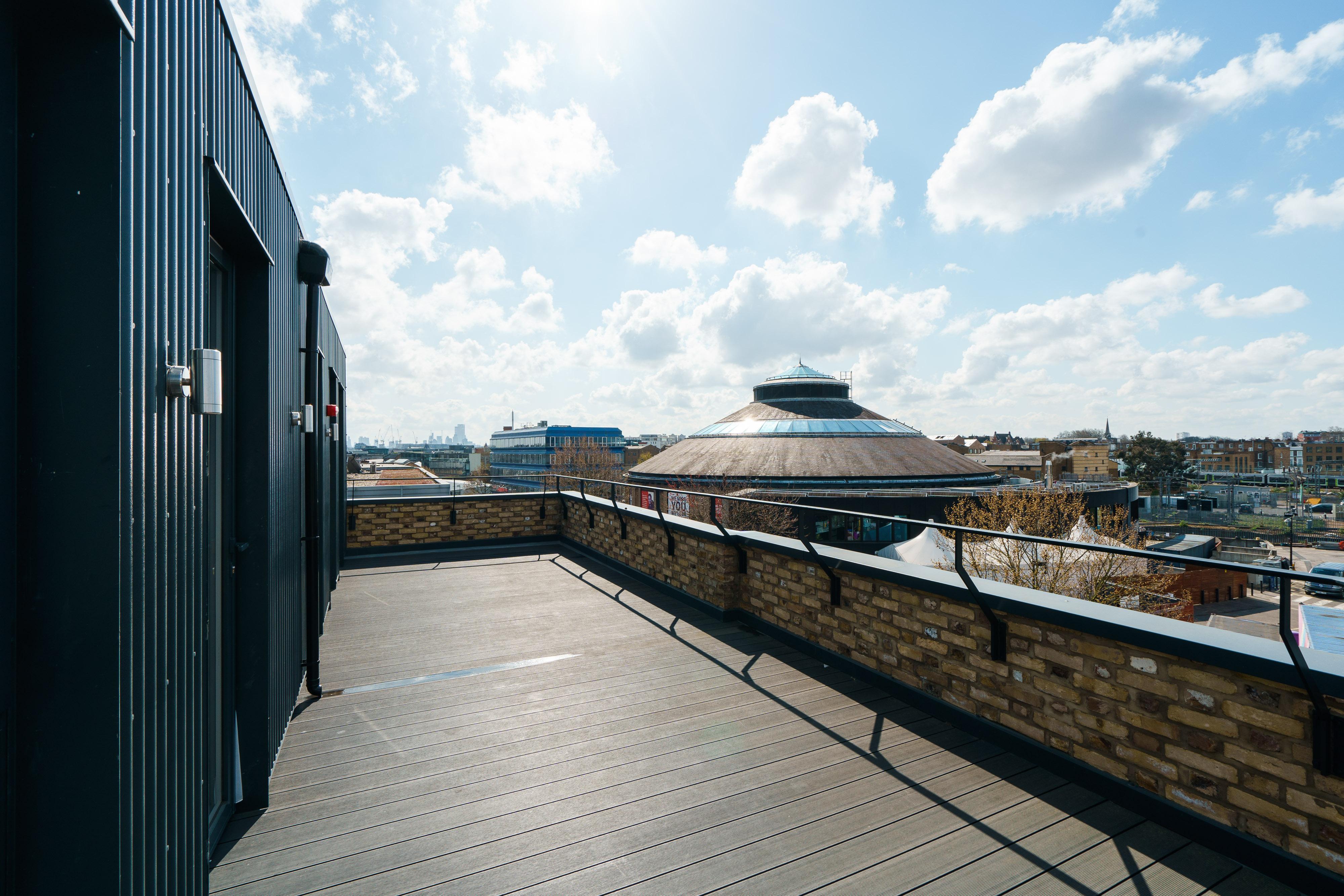 Selina Camden Hotel London Exterior photo